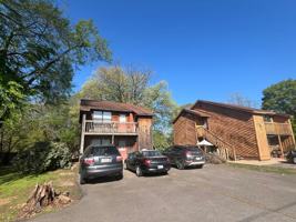 featured image of 605 N Greenwich Ave