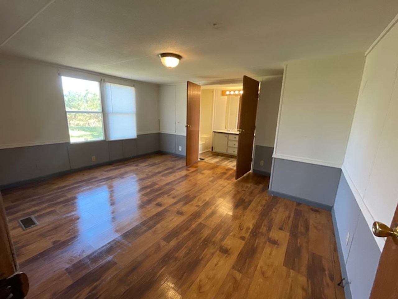 3061 Nanney Rd - Photo 4 of 11