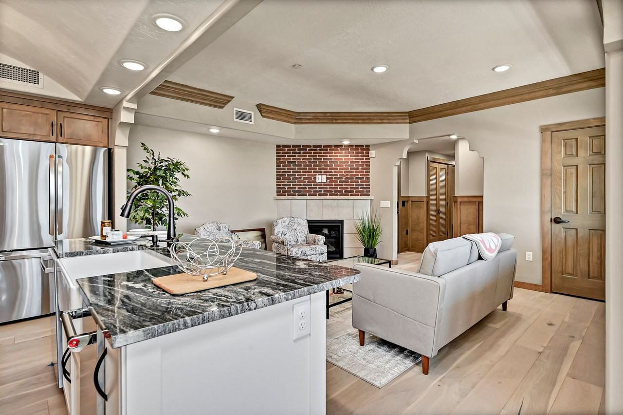 167 Aikens Rd - Photo 4 of 11