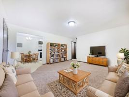 featured image of 1015 12th St Ne