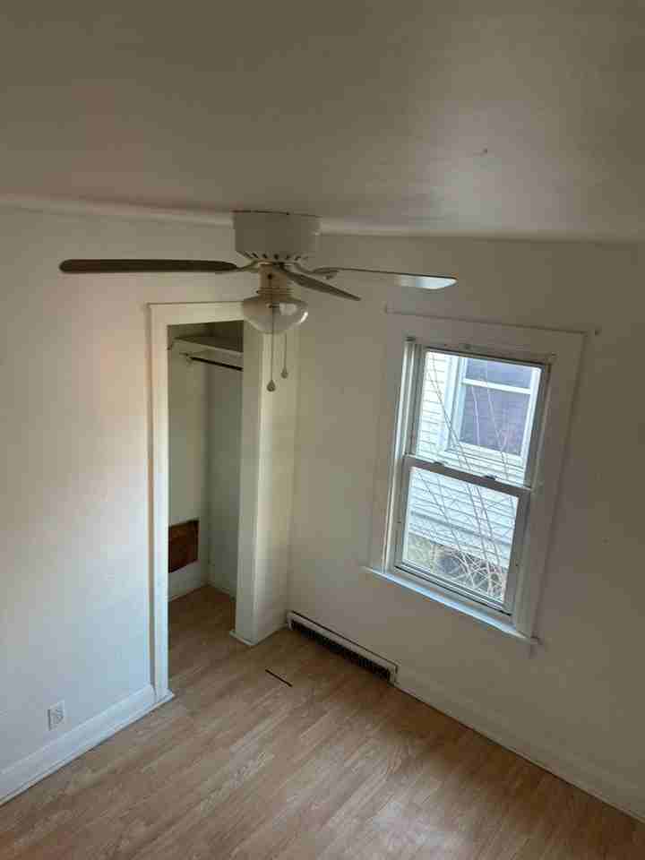 209 Conant Ave - Photo 3 of 7