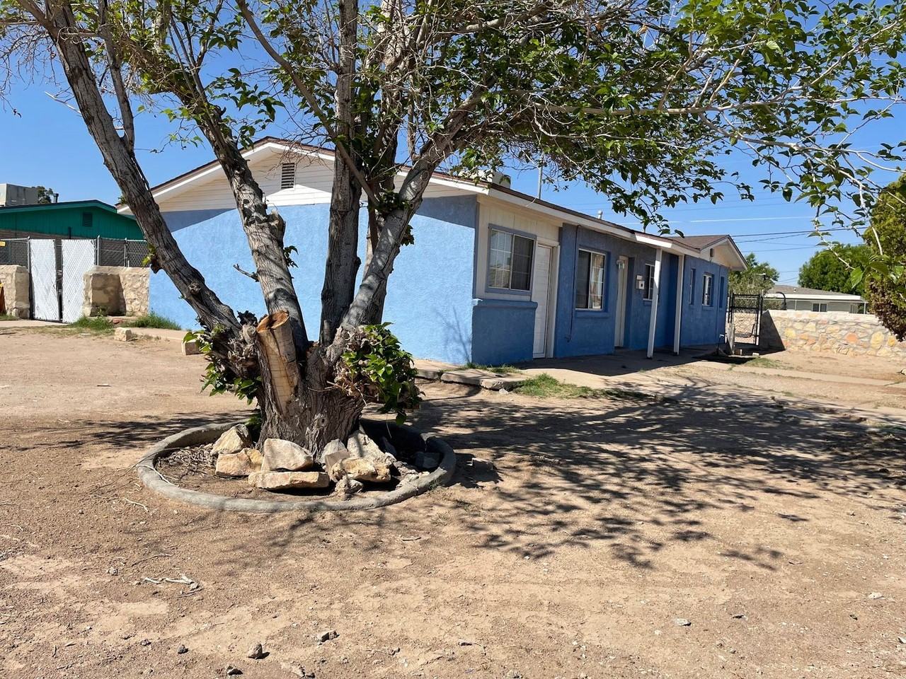 5330 Delta Dr - Photo 2 of 21