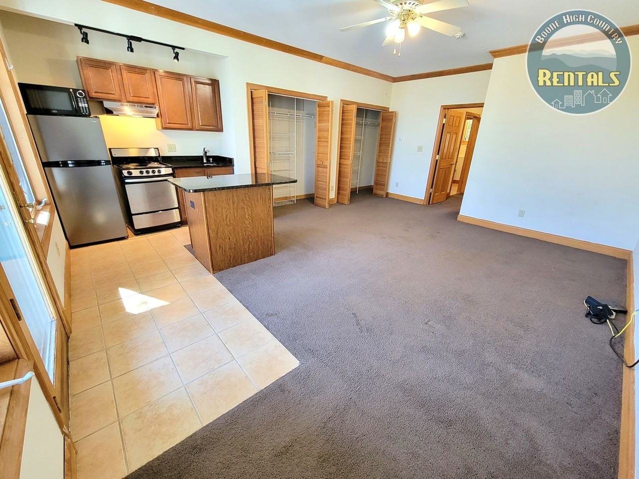 675 Whispering Hills Rd - Photo 4 of 16