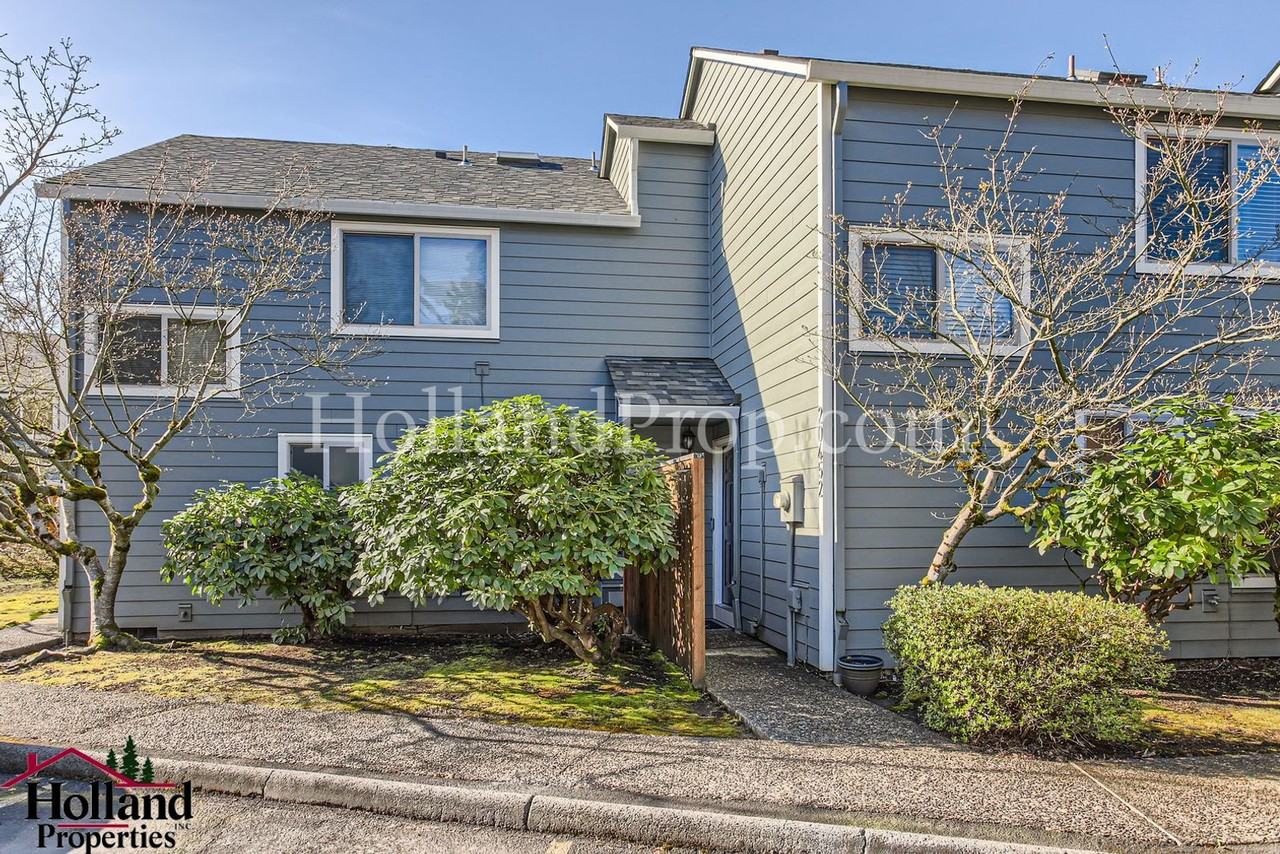 20452 Sw Rosa Dr - Photo 3 of 26