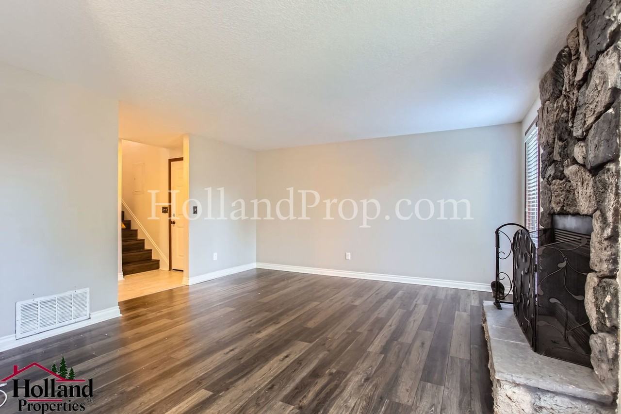 20452 Sw Rosa Dr - Photo 6 of 26