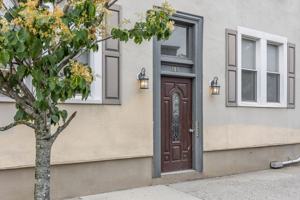 featured image of 105 Pine St #3