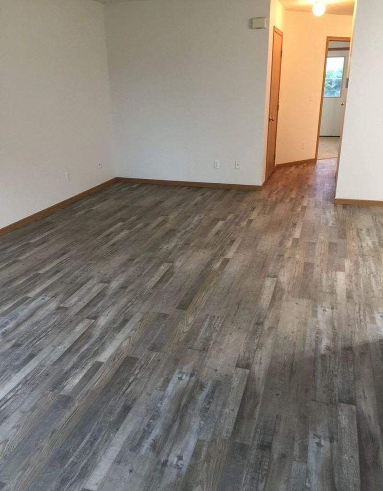 Meeker County Townhomes - Photo 2 of 8