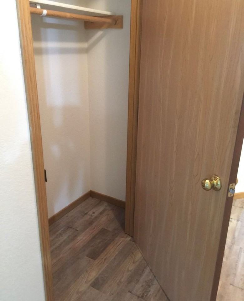 Meeker County Townhomes - Photo 5 of 8