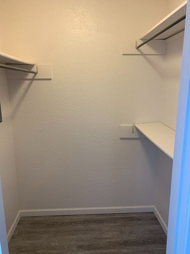 East 12th Townhomes and Apts - Photo 5 of 36