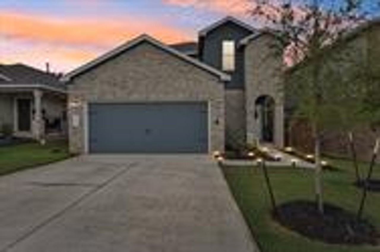 142 Maravillas Bnd - Photo 3 of 39