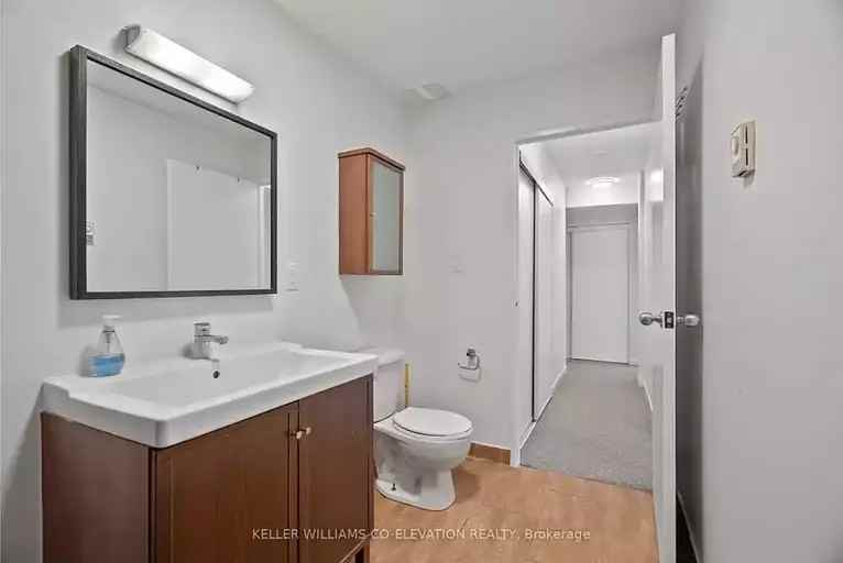 402 Sherbourne St #1 - Photo 2 of 14