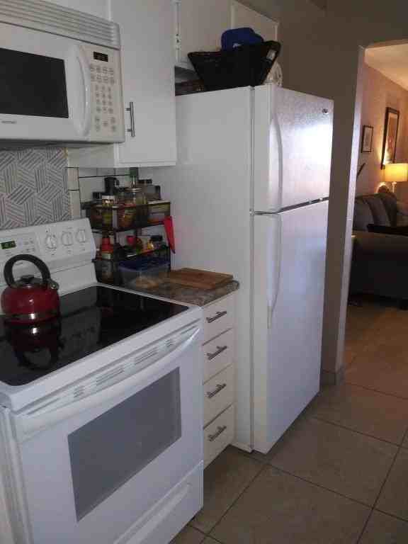 42 W Calle Del Chancero - Photo 4 of 11