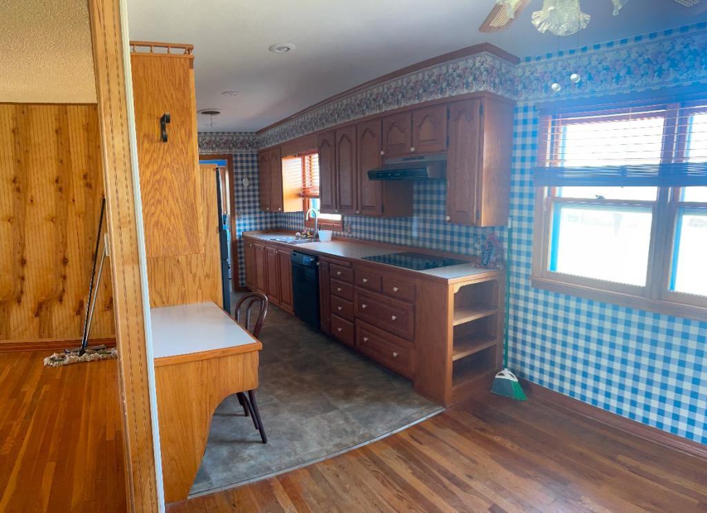 1706 N 15th St - Photo 6 of 8