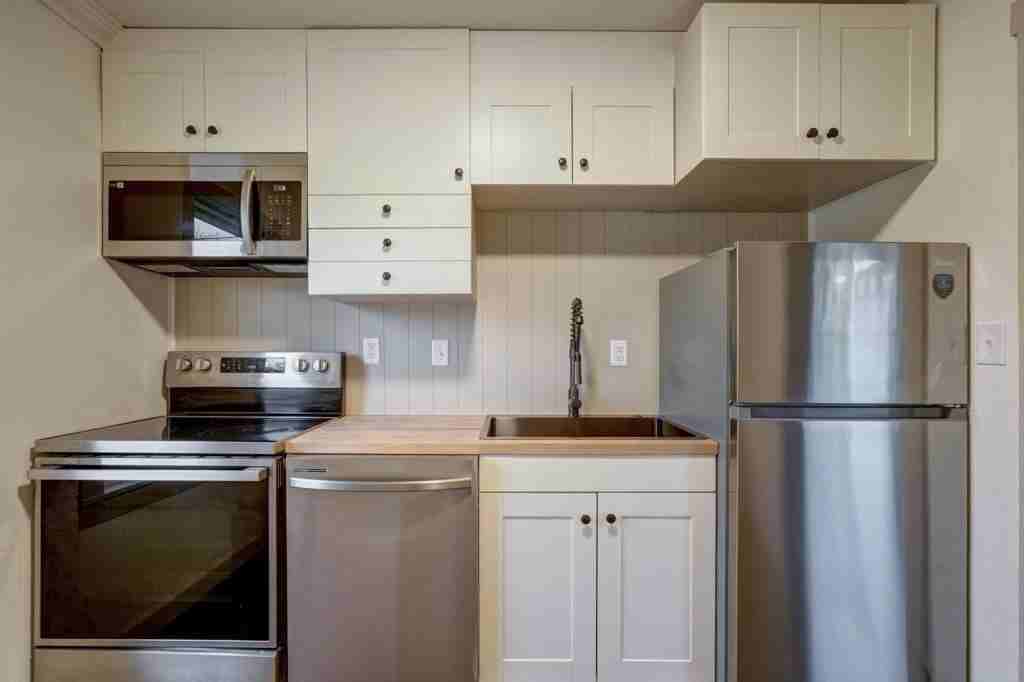 745 S Jefferson Ave - Photo 7 of 8
