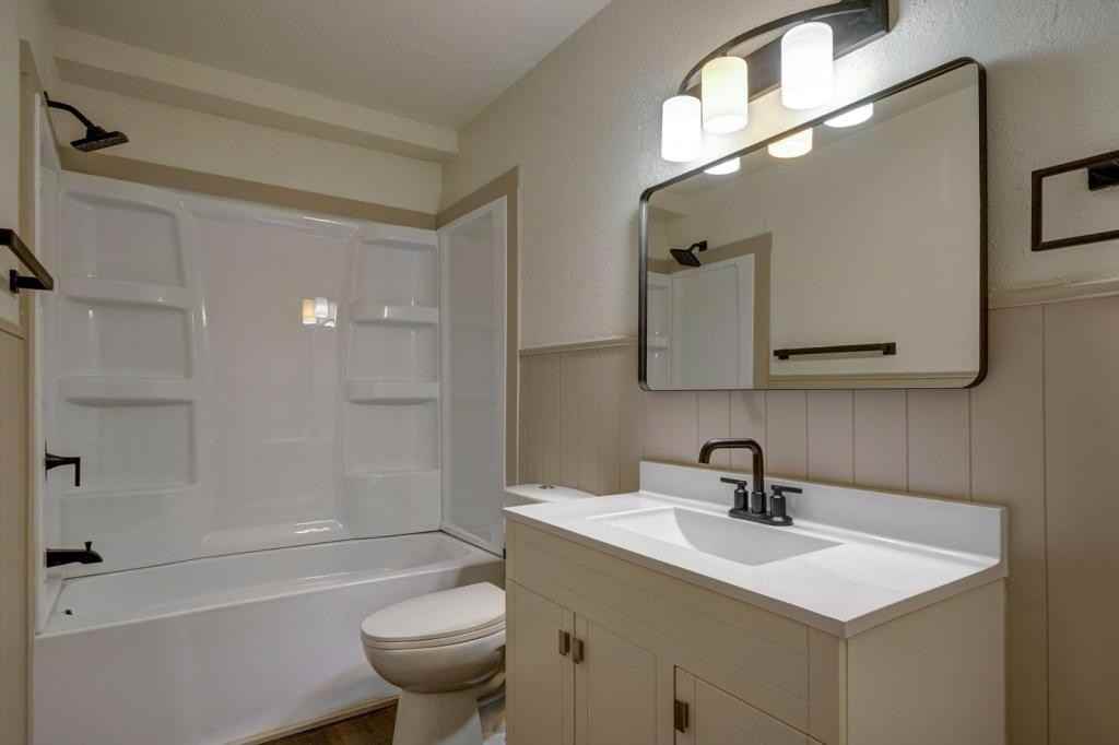 745 S Jefferson Ave - Photo 6 of 8
