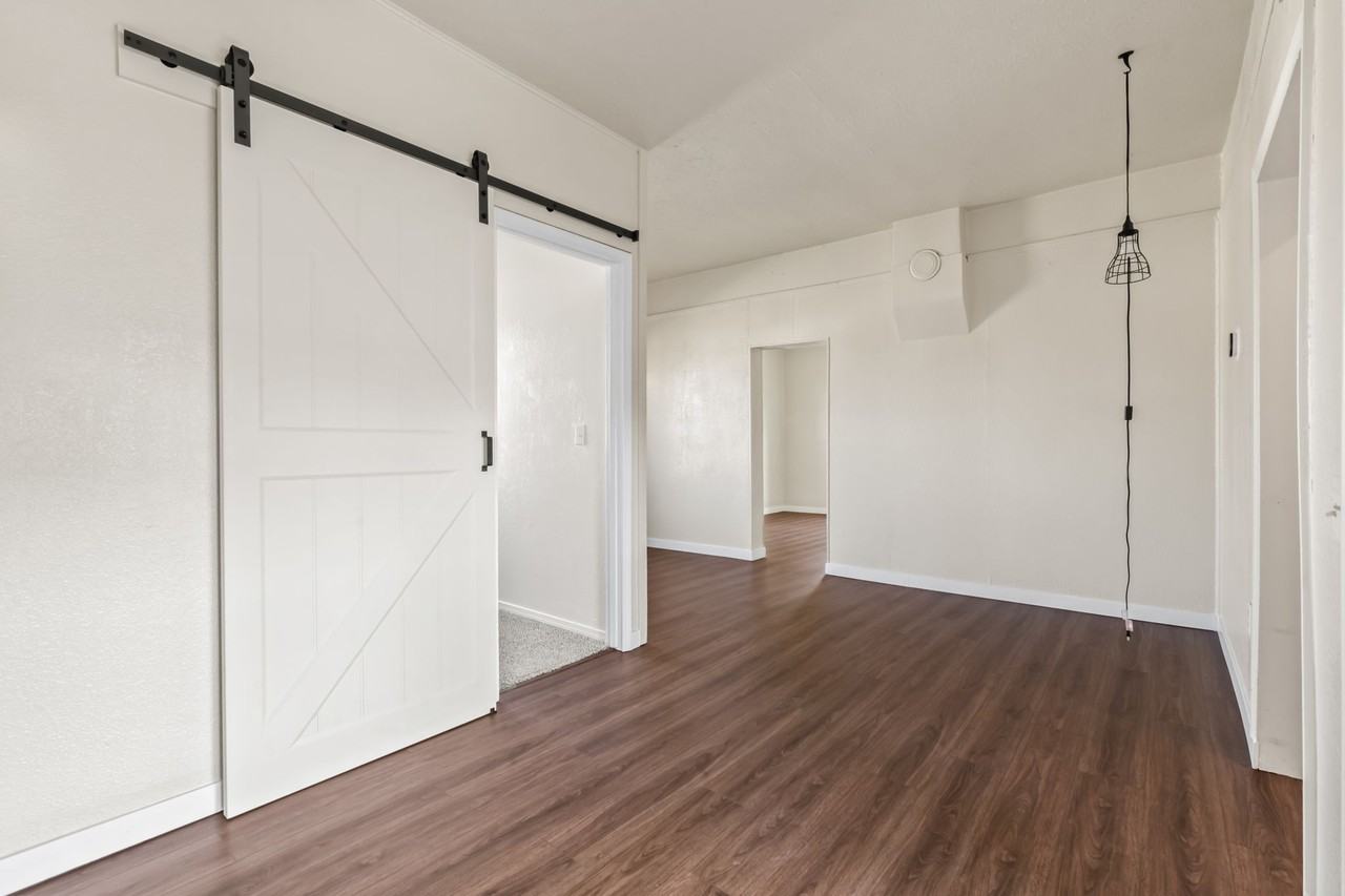 1003 2nd St N #1003-2nd - Photo 4 of 26