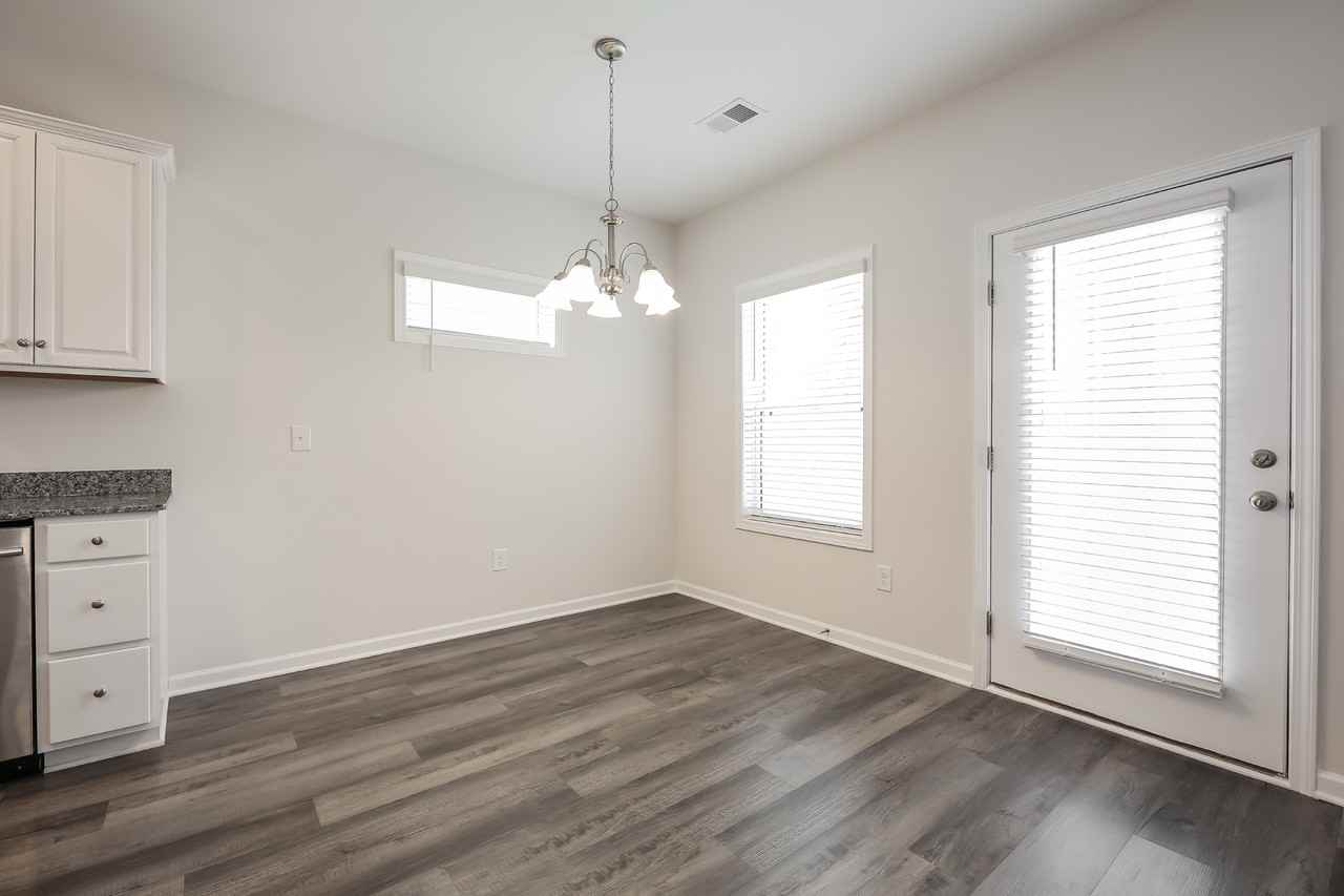 120 Highland Park Ct - Photo 6 of 21