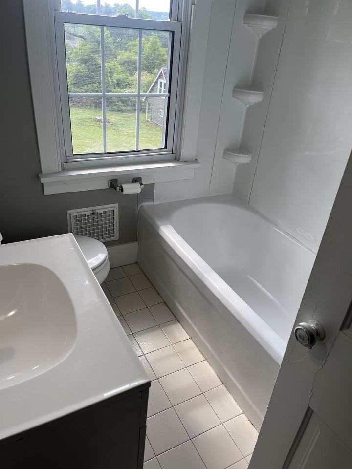 4765 W Newton Rd - Photo 3 of 14