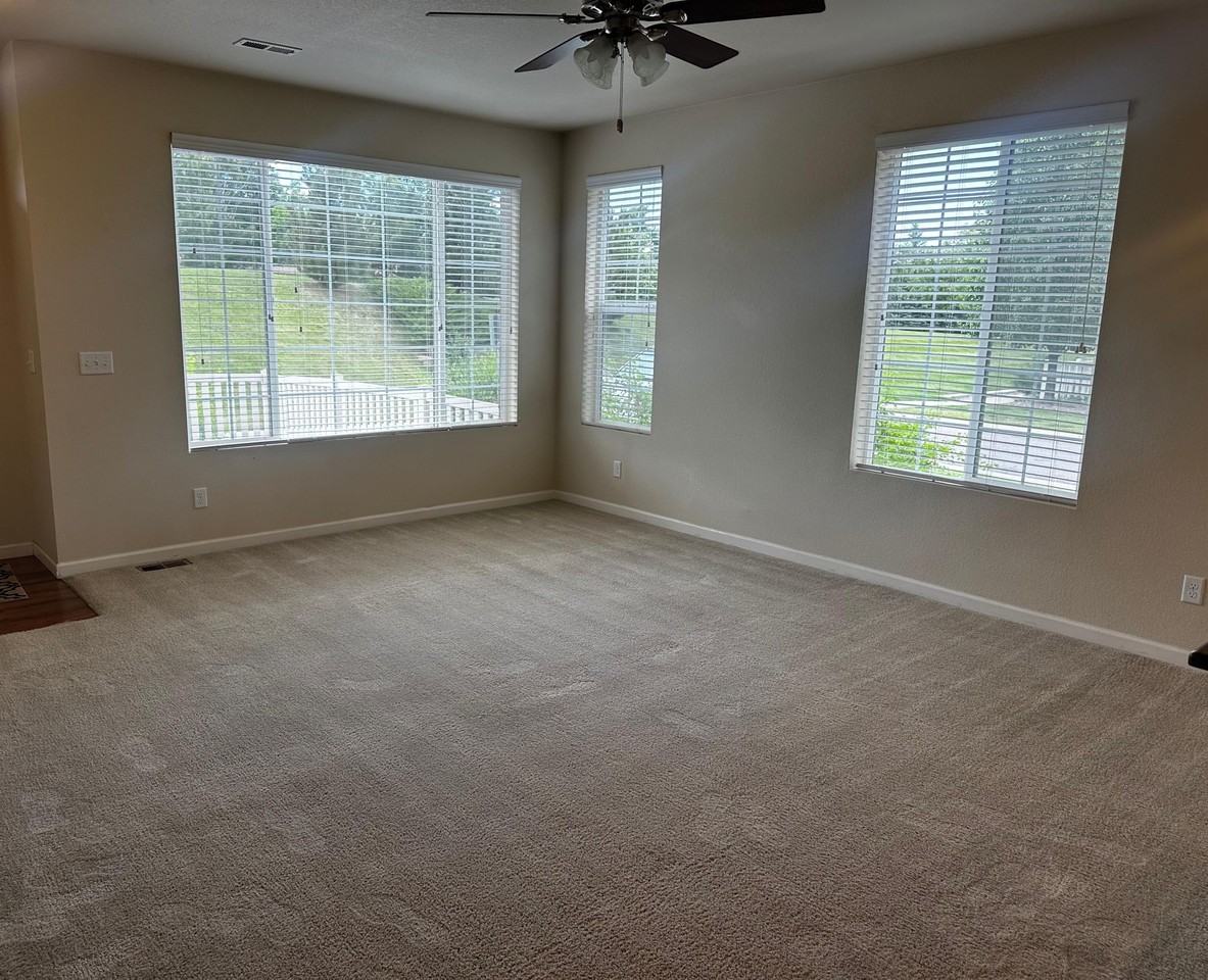 6283 Poppy Ct #E - Photo 2 of 27