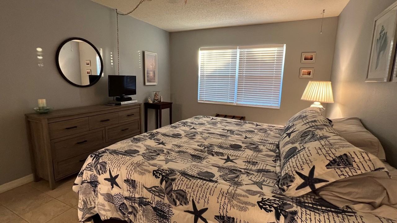 3668 Trophy Blvd #1 - Photo 3 of 50