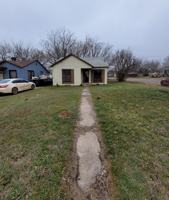 featured image of 711 N D St