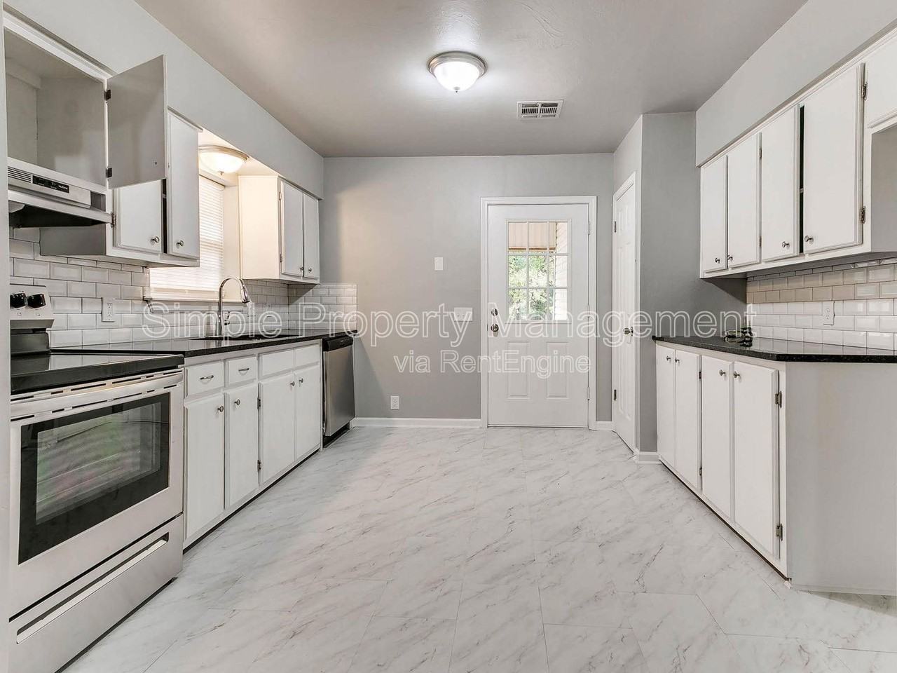 137 S Draper Ave - Photo 6 of 22