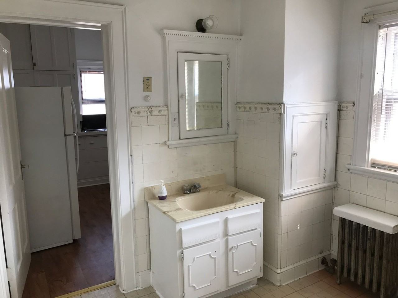 230 West 9th Street - Photo 3 of 13