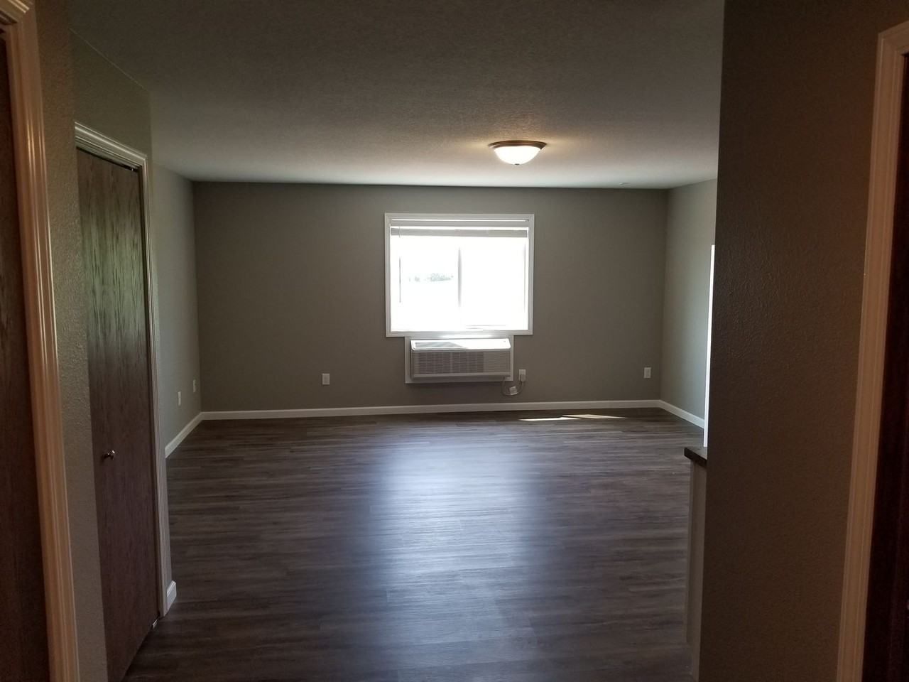 The Overlook Apartments - Photo 3 of 25