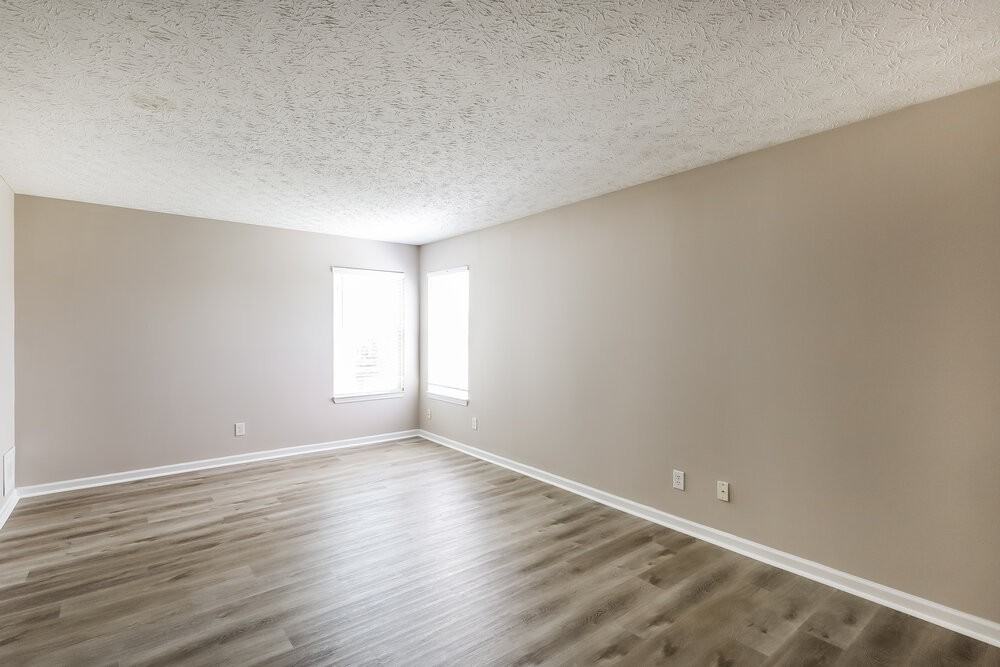 841 Durham Way - Photo 5 of 17