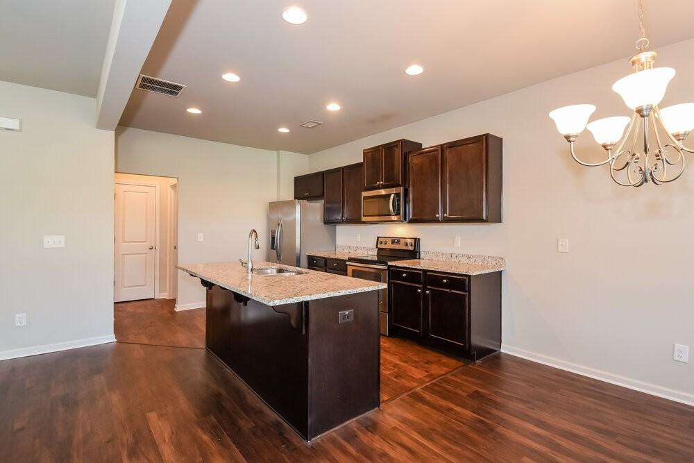 123 Fern Walk - Photo 7 of 17