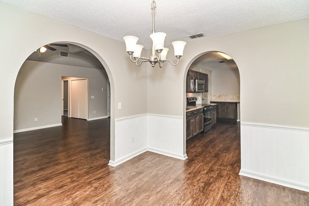 946 Long Lake Dr - Photo 7 of 16