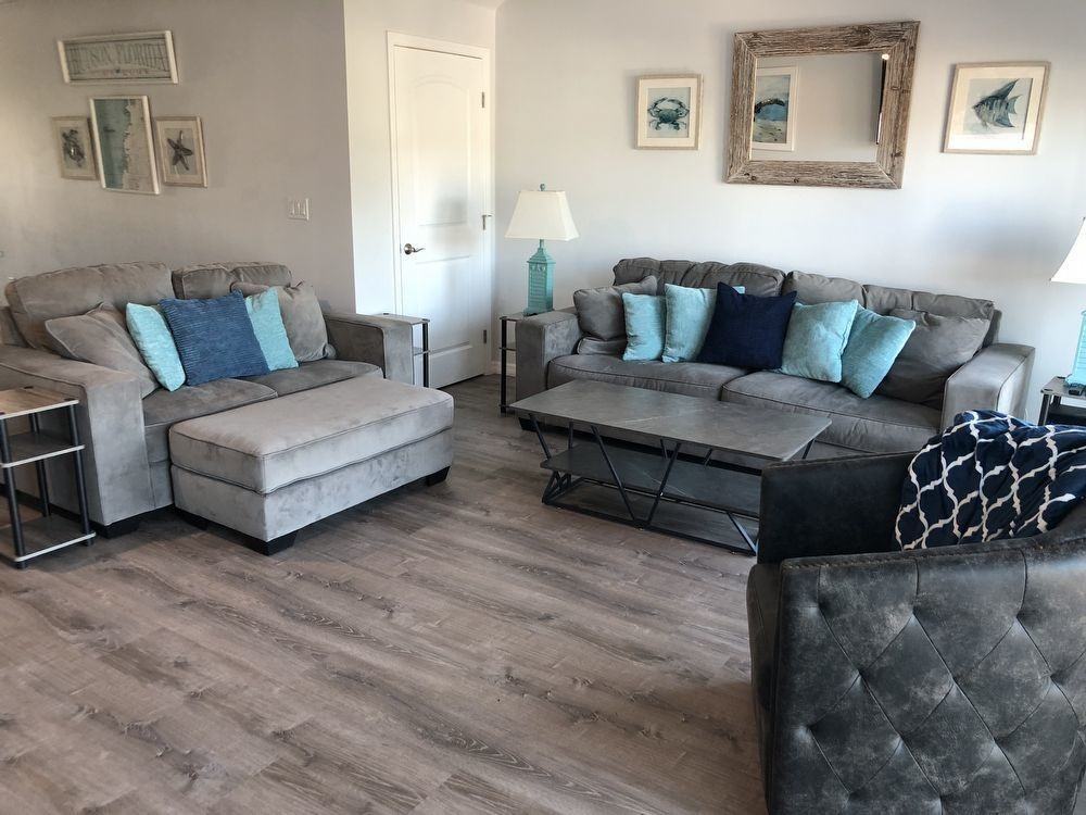 6871 Clark St - Photo 3 of 14