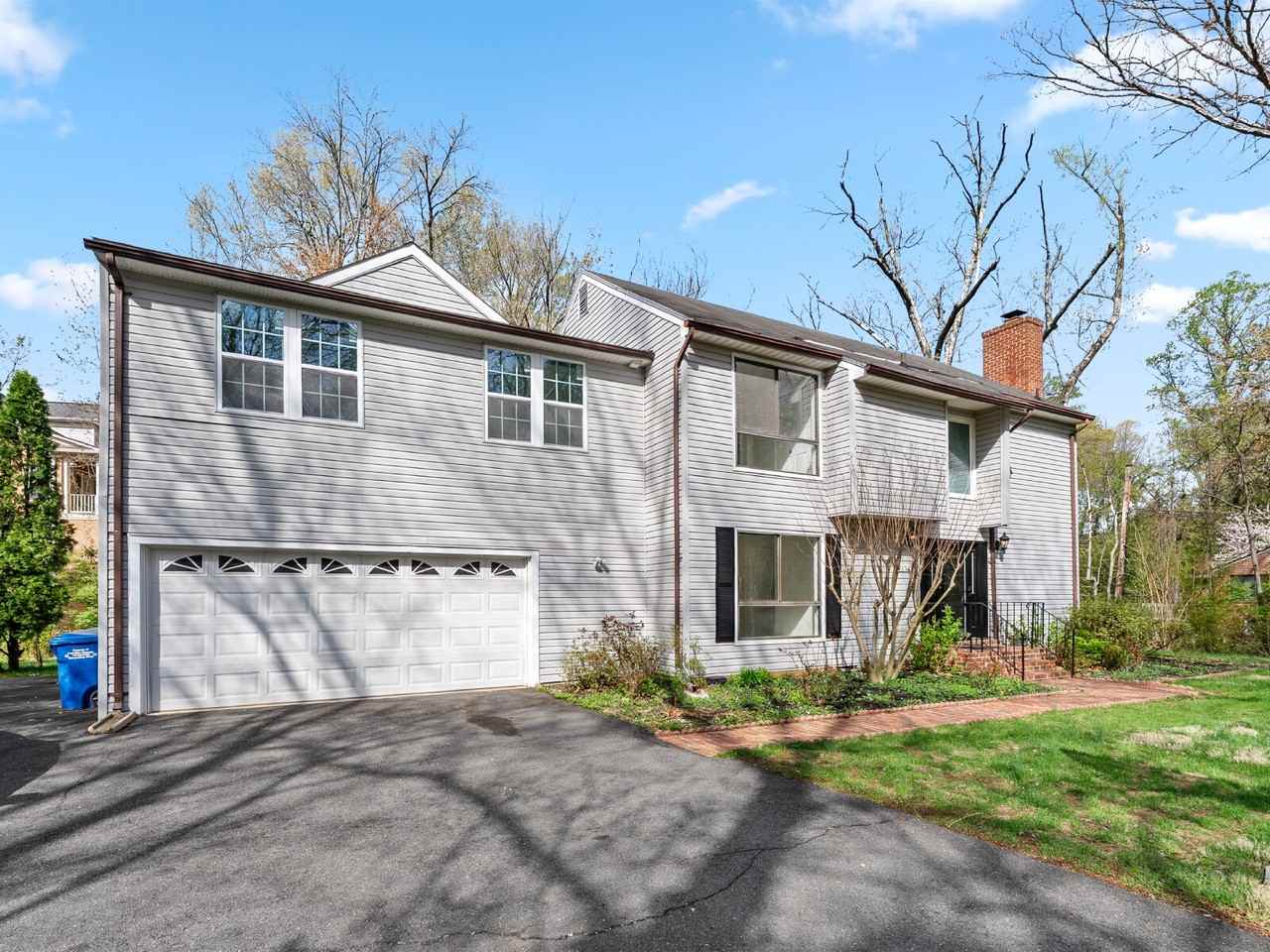 2852 Cedarest Rd - Photo 2 of 41