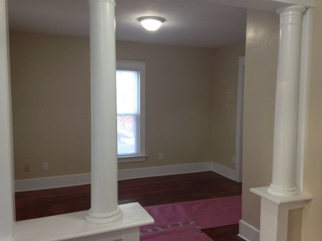 1028 N Lawrence St - Photo 6 of 36
