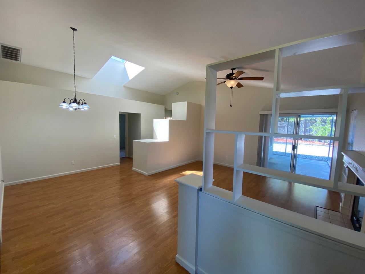 8605 Willow Vista Ct - Photo 2 of 24