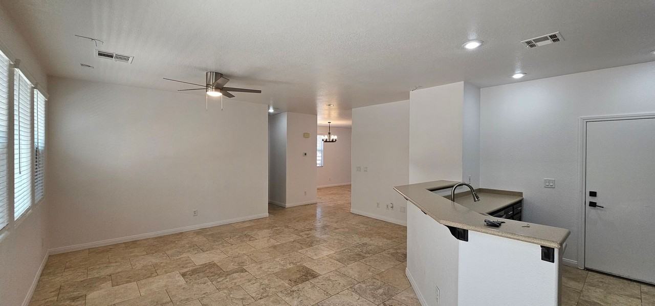 545 Playa Linda Pl - Photo 4 of 21