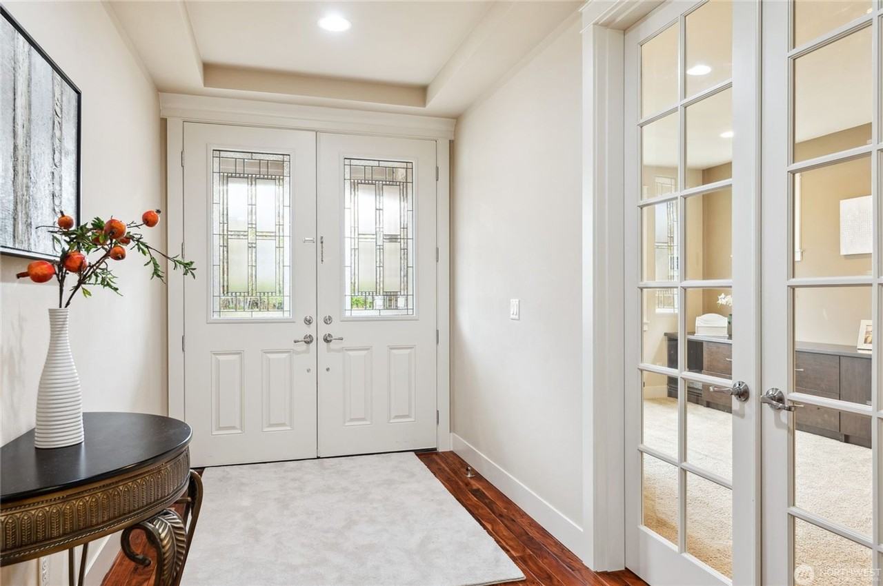 10719 Elliston Way Ne - Photo 2 of 29