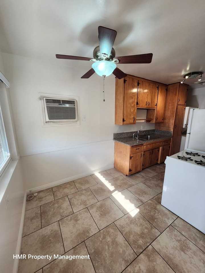 523 1/2 San Francisco Ave - Photo 6 of 22