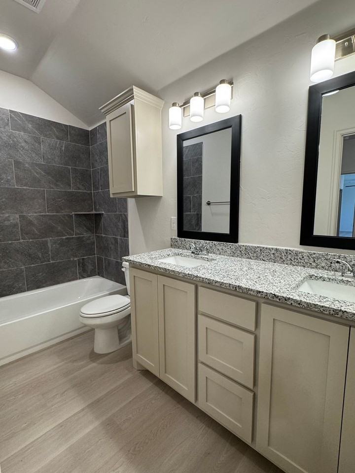 1815 Sw Jefferson Ave - Photo 6 of 10