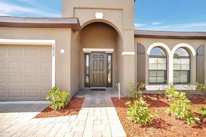 1033 Musgrass Cir - Photo 2 of 18