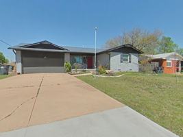 featured image of 4218 Se Camden Way