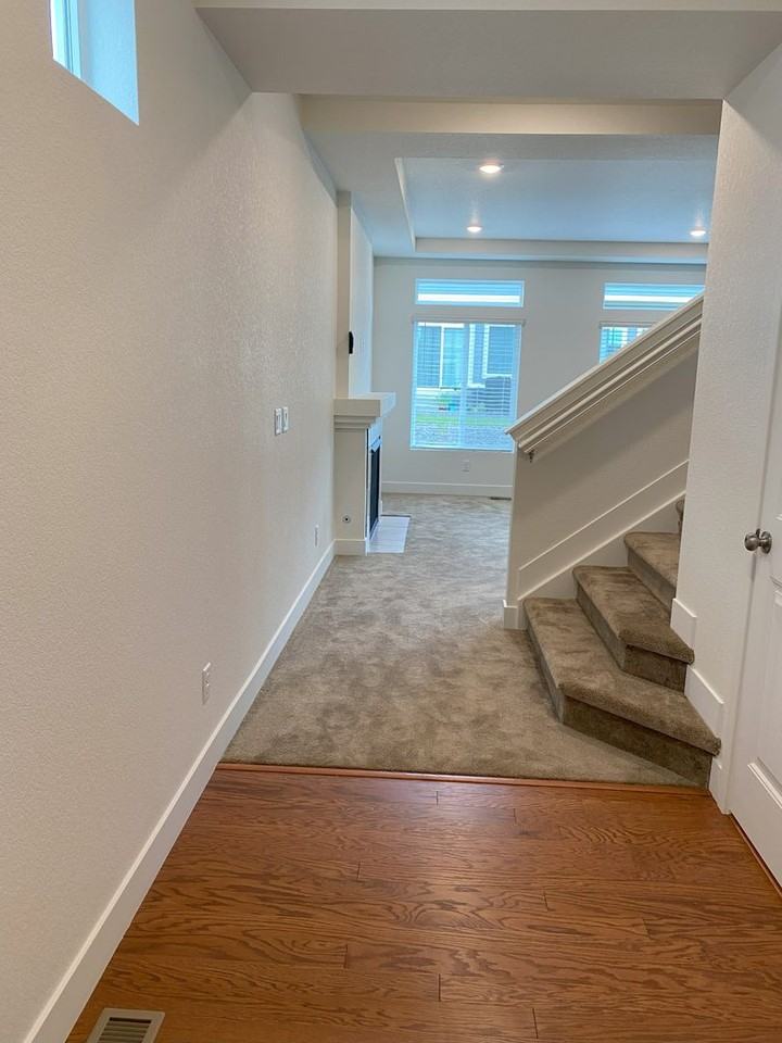 3659 Hazelwood Ln - Photo 6 of 34