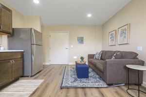 featured image of 300 S Henry Clay Blvd