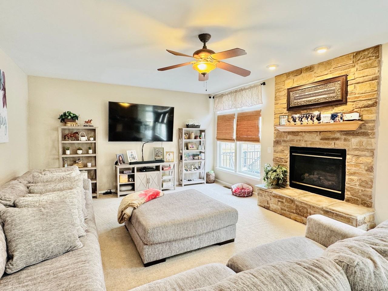 29 Kinross Dr - Photo 3 of 30