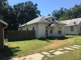 617 E 9th St - Photo 1 of 1