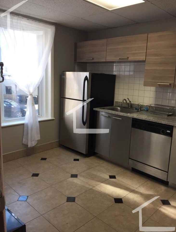 1714 Commonwealth Avenue - Photo 7 of 10