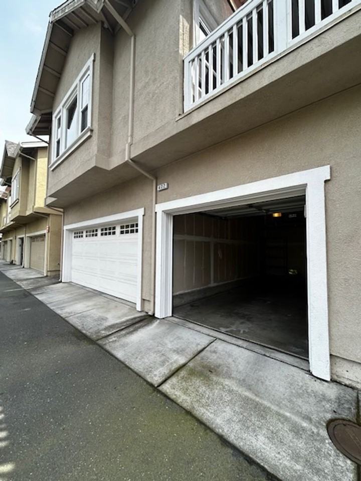 432 Matteri Cir - Photo 2 of 18