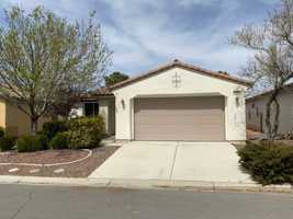 featured image of 5406 Carrara Pointe St
