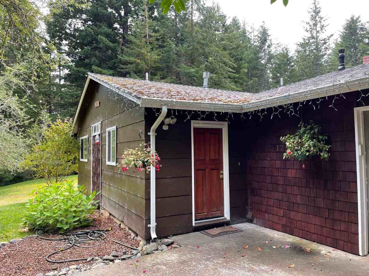 1770 Fox Farm Rd - Photo 2 of 13