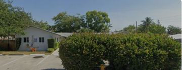 featured image of 1273 Ne 39th St